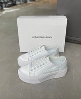 נעל Calvin Klein  נשים